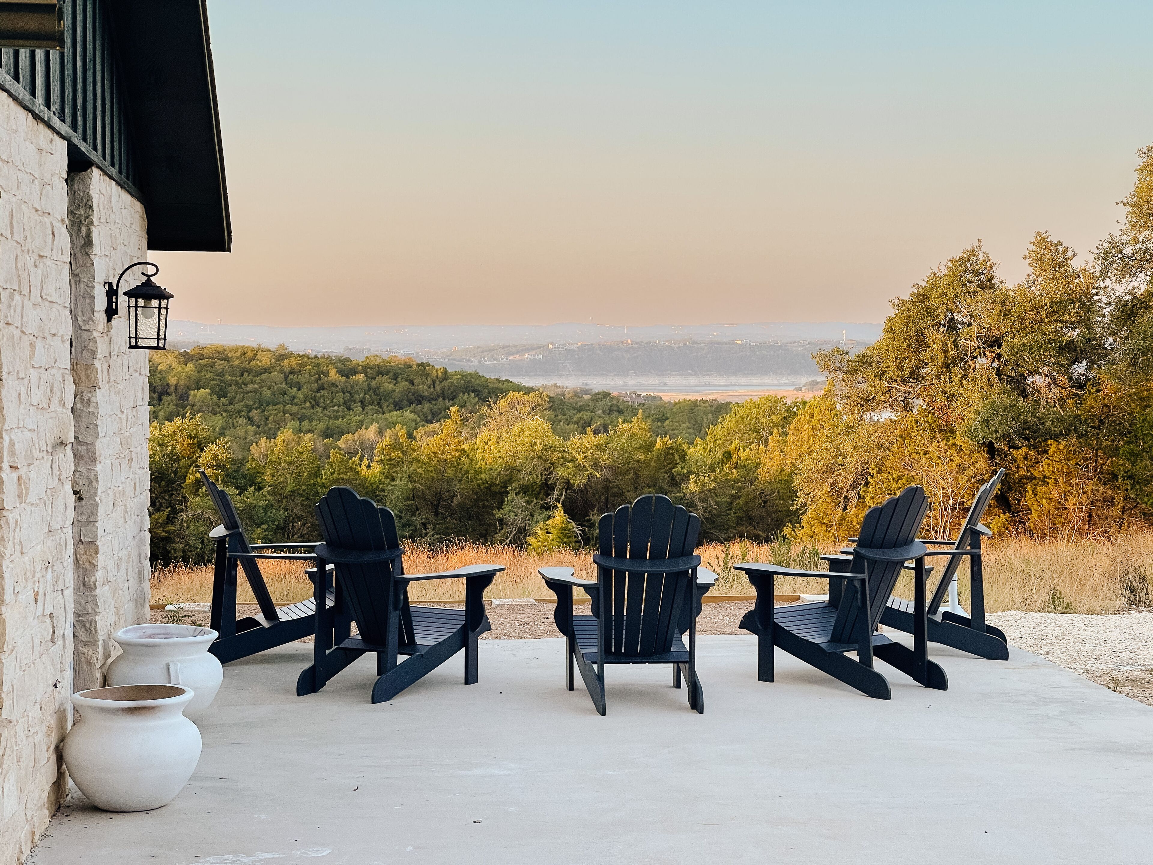 LakeTravis Great Views Sleeps 6