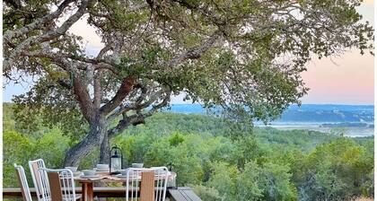 LakeTravis Great Views Sleeps 6