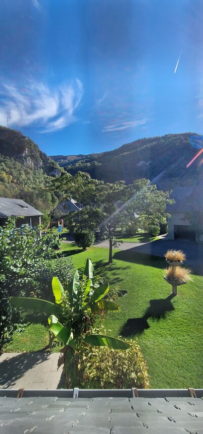Gîte de Groupe, 24 Personnes Idéal Pour vos Réunion Familiale, Entre Amis !!!