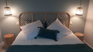 3 bedrooms, iron/ironing board, travel crib, free WiFi