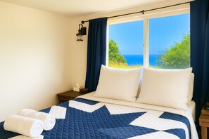 1 bedroom, WiFi, bed sheets - Tiny Cottage 1 Bed Ensuite Bath Sunrise Ocean View, Farm Cottage W/ Sunrise & Ocean Views (Hawaii County)