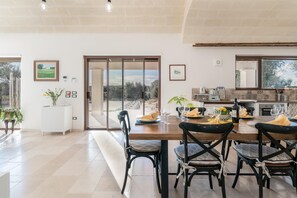 Villa | Dining room - 3419 Trullo Mest Marcucc by Perle di Puglia (San Michele Salentino)