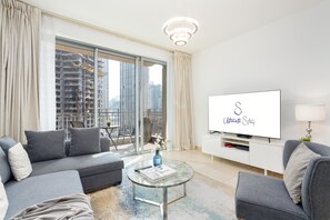 TV - Ultimate Stay / 3 Beds / Opera View (Dubai)