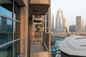 Property grounds - Ultimate Stay / 3 Beds / Opera View (Dubai)