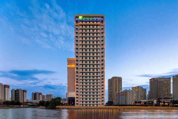 Exterior - Holiday Inn Express Suzhou Fenhu by IHG (Suzhou)
