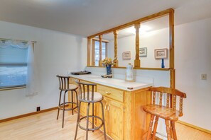Interior - Cozy Fort Cobb Home Rental Near Lake Access! (Fort Cobb)