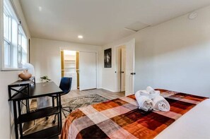 2 bedrooms, free WiFi, bed sheets
