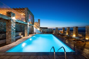 Panoramic Villa | Outdoor pool