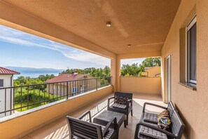 Property grounds - Holiday house VILLA NOOK (Risika)