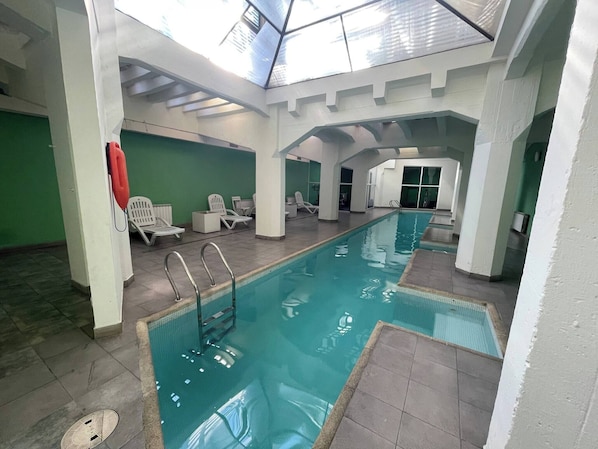 Pool - Luxury Short-term Rental in Puerto Madero (Buenos Aires)