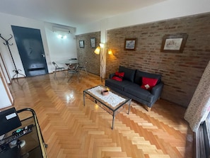 Living area - Luxury Short-term Rental in Puerto Madero (Buenos Aires)