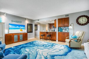 Condo (Midnight Cove II on the Bay) | Exterior