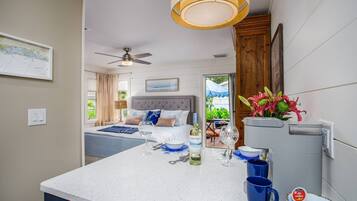 Condo (Pelican Gardens 7 By Lido Beach) | Exterior