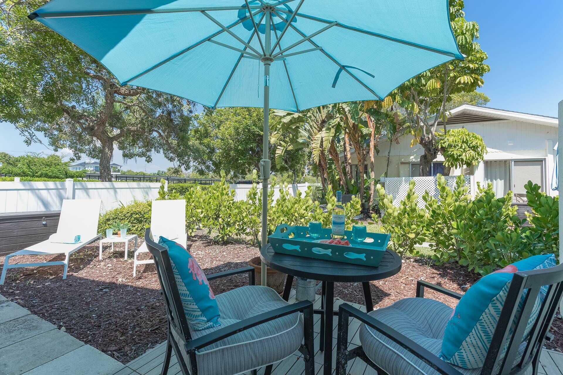 Apartment (Pelican Gardens Studio 3 on Lido Key) | Außenbereich