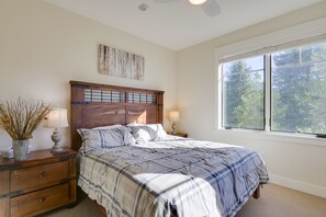 3 Schlafzimmer, Bügeleisen/Bügelbrett, Reisekinderbett, WLAN