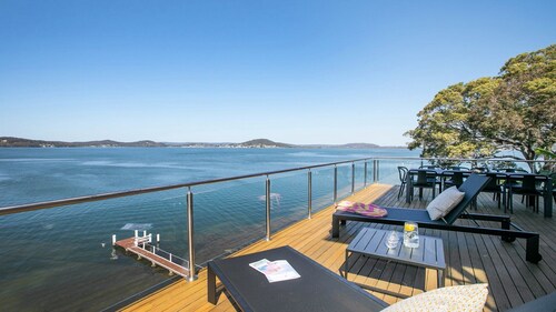 Stay 3 for 2 this Winter* Waterfront w/ pool+jetty