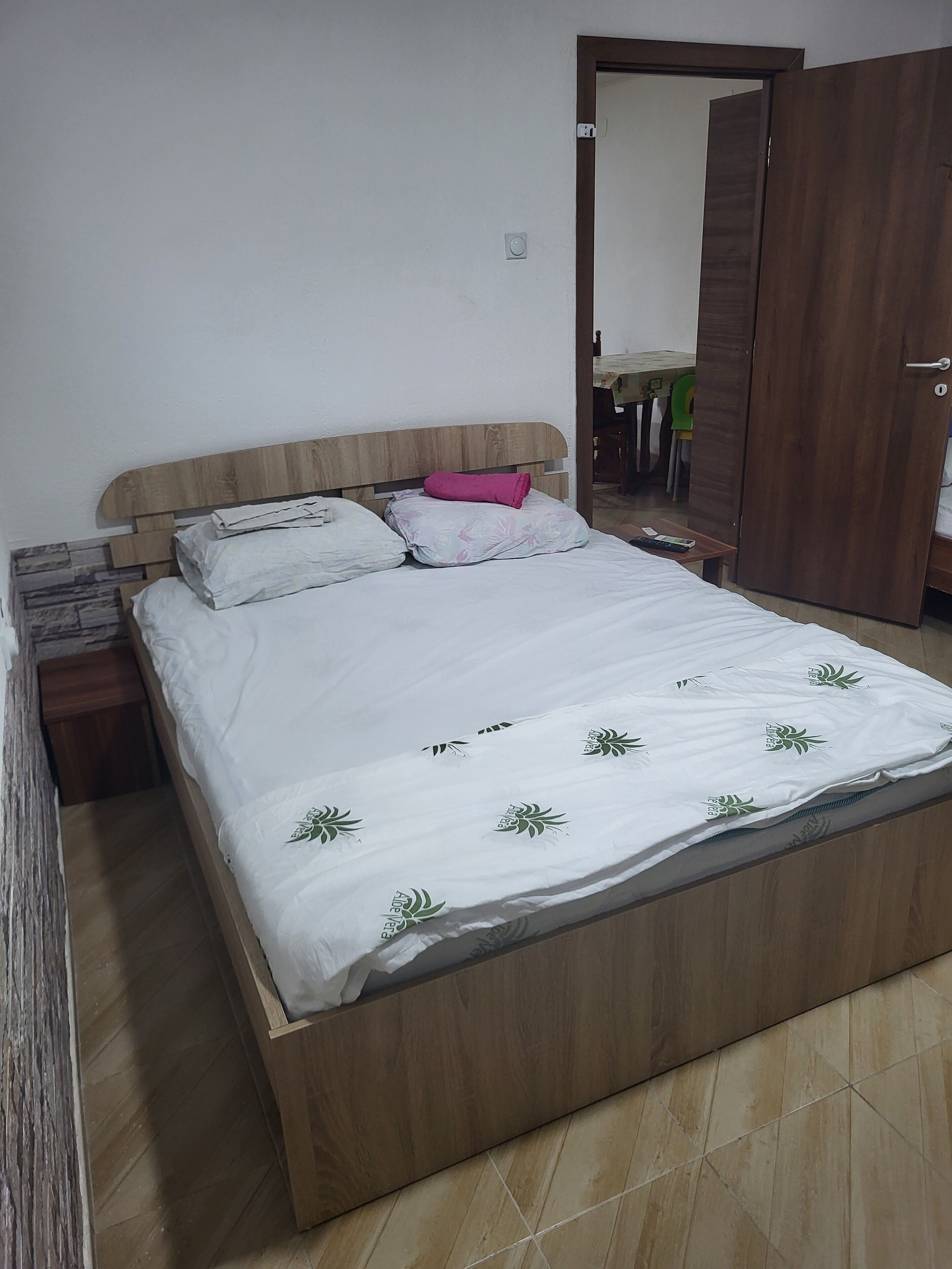 1 bedroom, in-room safe, free WiFi, bed sheets