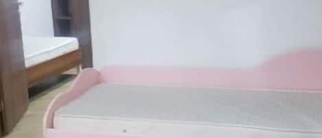 1 habitación, caja de seguridad en la habitación y wifi gratis