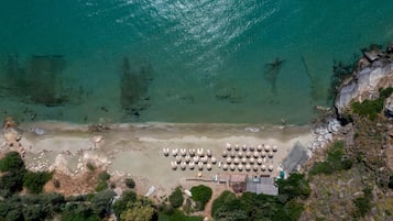 In Strandnähe, Liegestühle