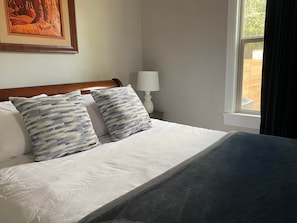 4 chambres, fer et planche à repasser, Wi-Fi, literie fournie