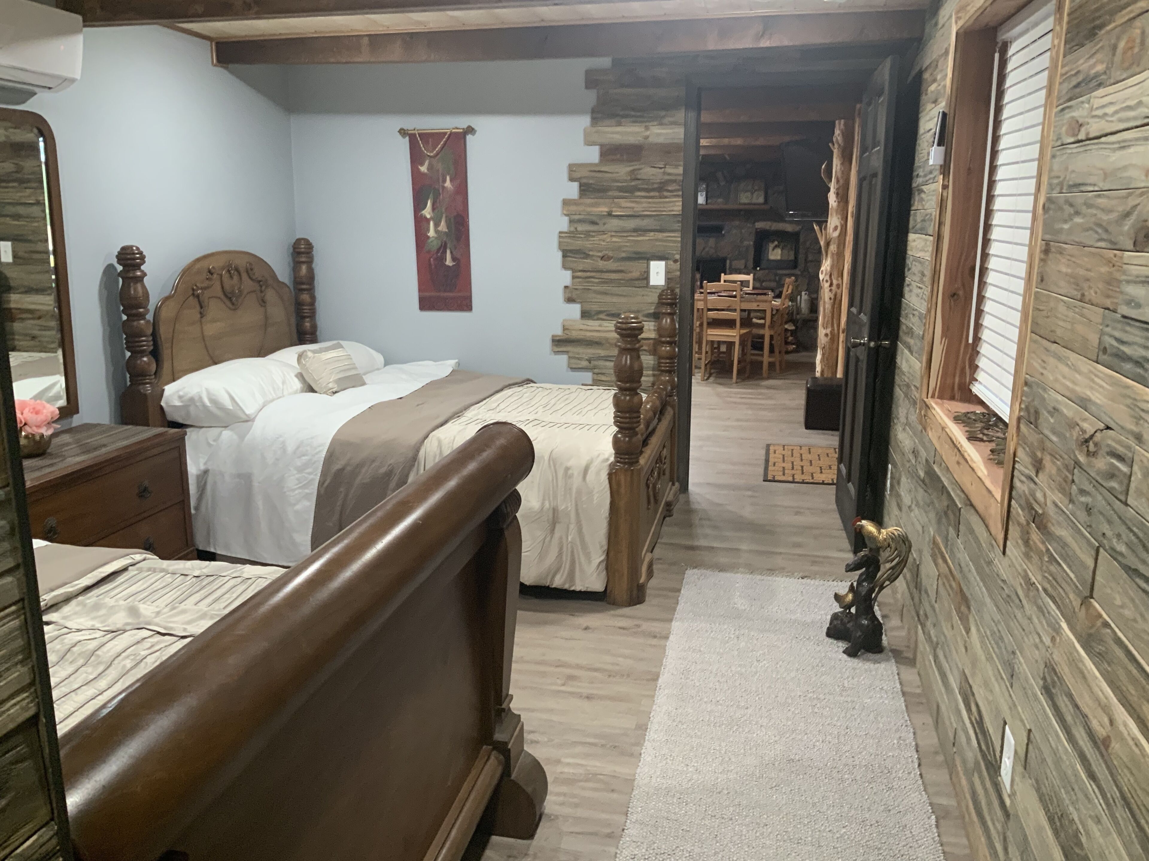 Executive Double Room, Hot Tub | Individually decorated, individually furnished, iron/ironing board