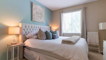 2 bedrooms, desk, iron/ironing board, travel crib