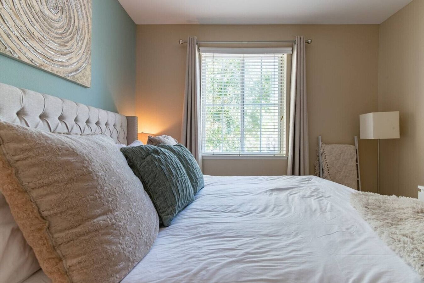 Desk, iron/ironing board, travel crib, free WiFi