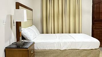 Family Suite, 2 Bedrooms | 1 bedroom, in-room safe, desk, laptop workspace