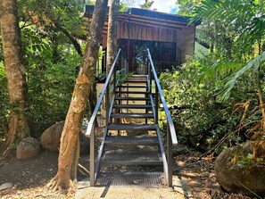 Romantisches Baumhaus | Aussenbereich