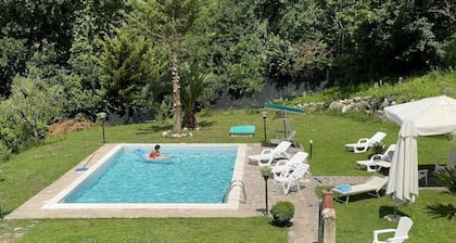 Cozy Country Villa with Pool and Large Outdoor Patio Donna Romina