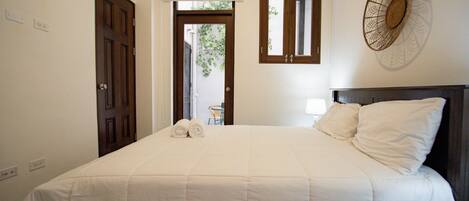 コンフォート アパートメント | 1 室のベッドルーム、客室ごとに異なる装飾、客室ごとに異なるインテリア、ノートパソコン用作業スペース