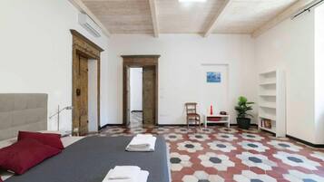 2 camere, ferro/asse da stiro, Wi-Fi, lenzuola