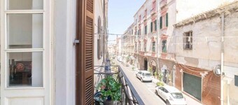 Cavour 47 Flat in city centre