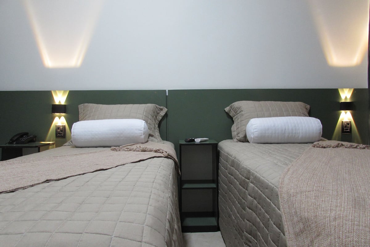 Superior Twin Room | Free WiFi, bed sheets