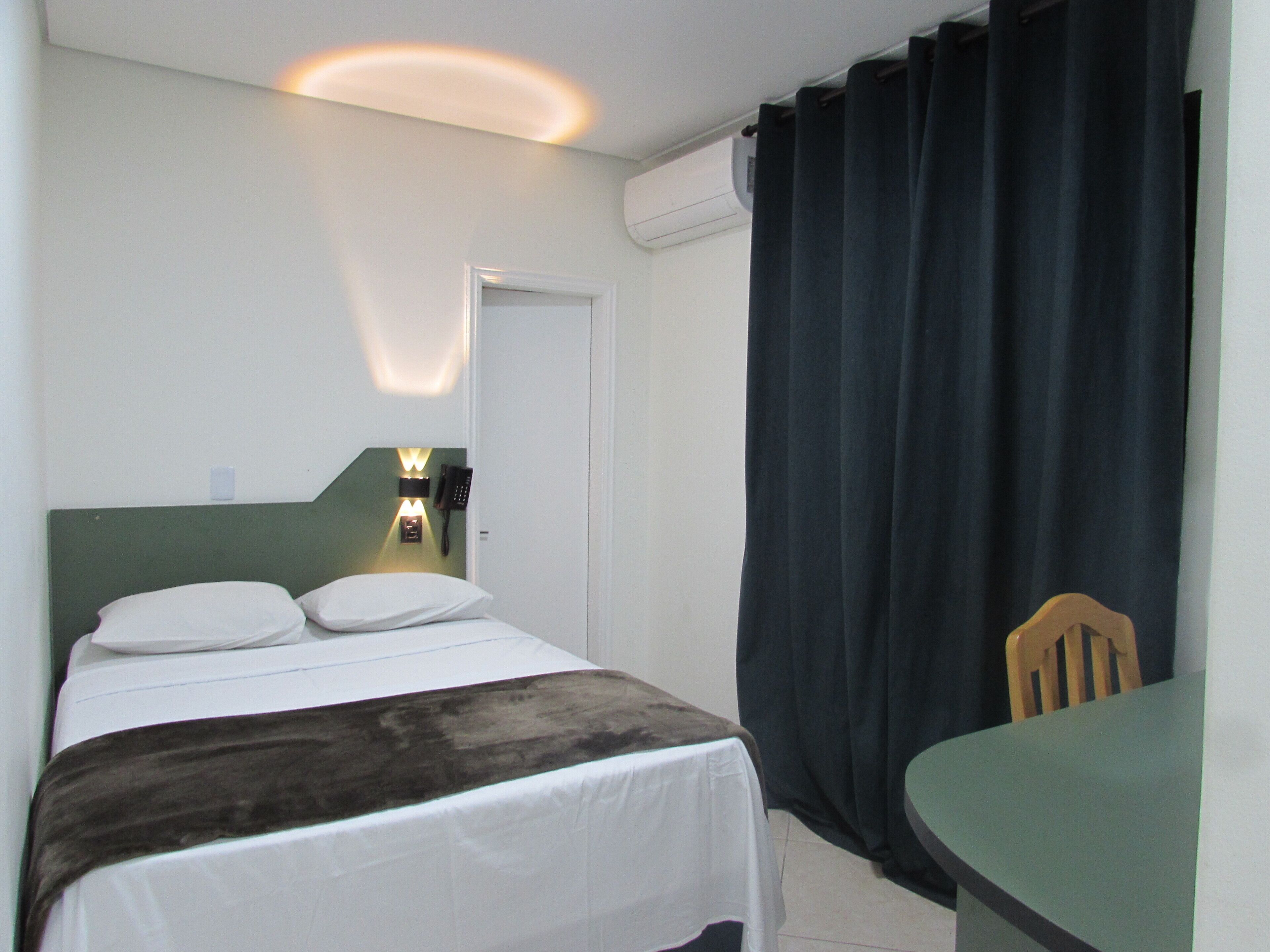 Photo - Hotel Paramount