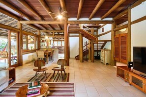 Villa | Living area