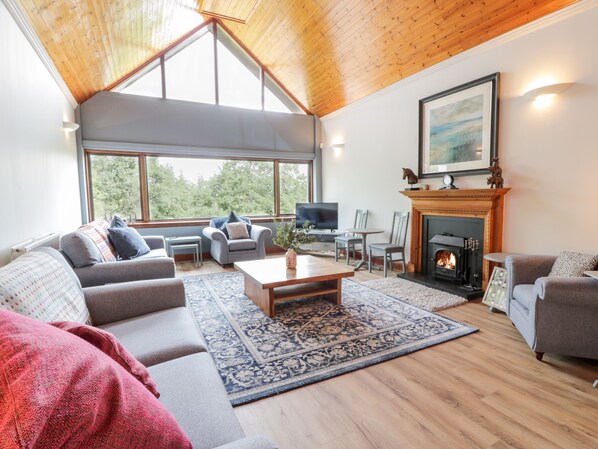 Living area - Shieldhill Farm House (Falkirk)