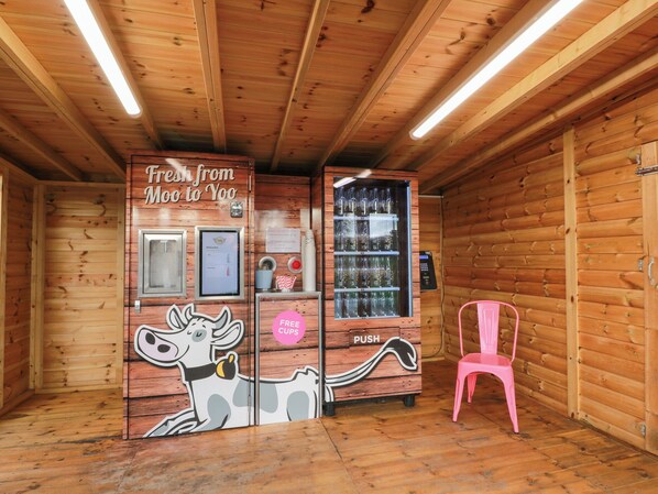 Cottage | Interior - Shieldhill Farm House (Falkirk)