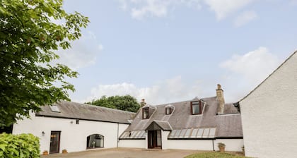 Shieldhill Farm House