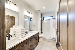 Hair dryer, towels - Ski-In/Out Home w/ Hot Tub in Granby Ranch Resort! (Granby)