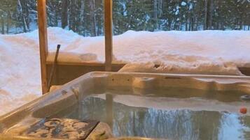 Bain à remous intérieur