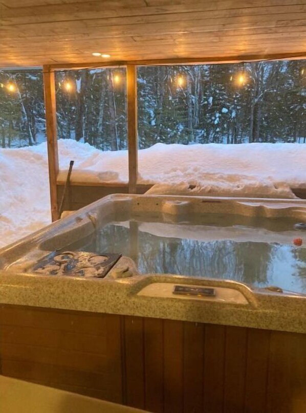 Bain à remous intérieur