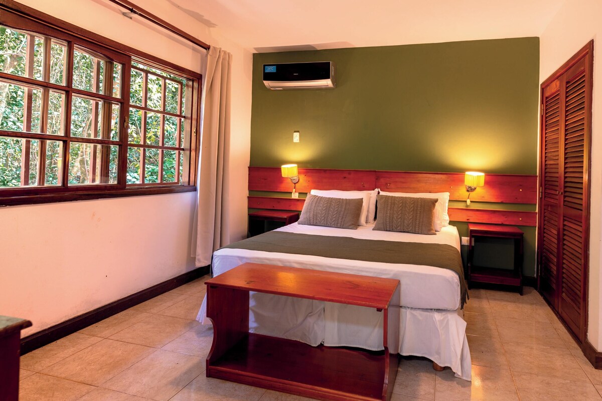 Family Room | Free WiFi, bed sheets