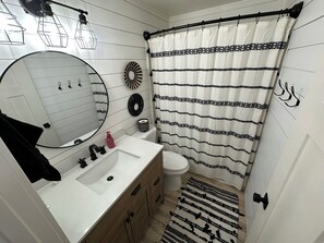 Shower, towels, soap, shampoo