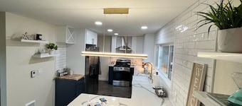 Game-Day Getaway! Modern Home near Downtown, Schools and Stadiums