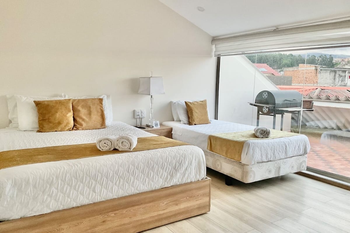 Deluxe suite | 2 slaapkamers, lakens van Egyptisch katoen, luxe beddengoed