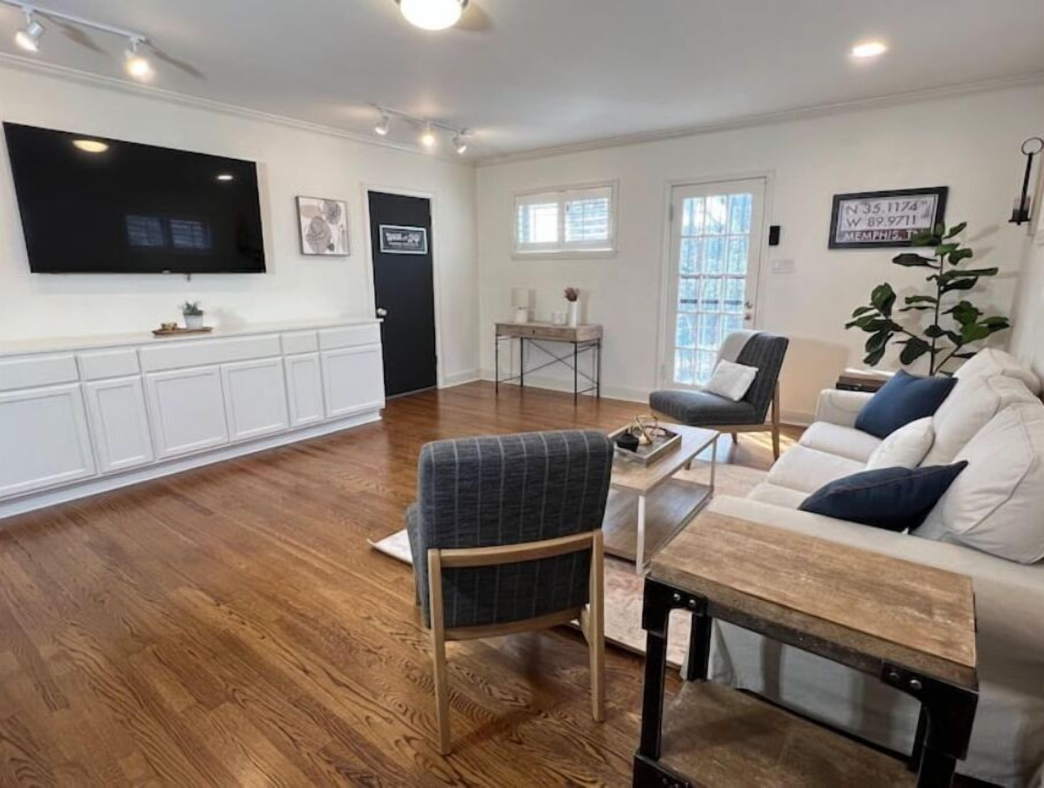 Picket Fence Retreat