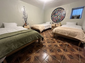 Classic Triple Room | Free WiFi - The Sleepy Mouse (Cusco)