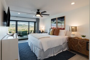 5 quartos, escrivaninha, ferros/tábuas de passar roupa