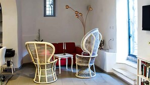 TV - Holiday apartment in the medieval village of Finale Ligure (Finale Ligure)